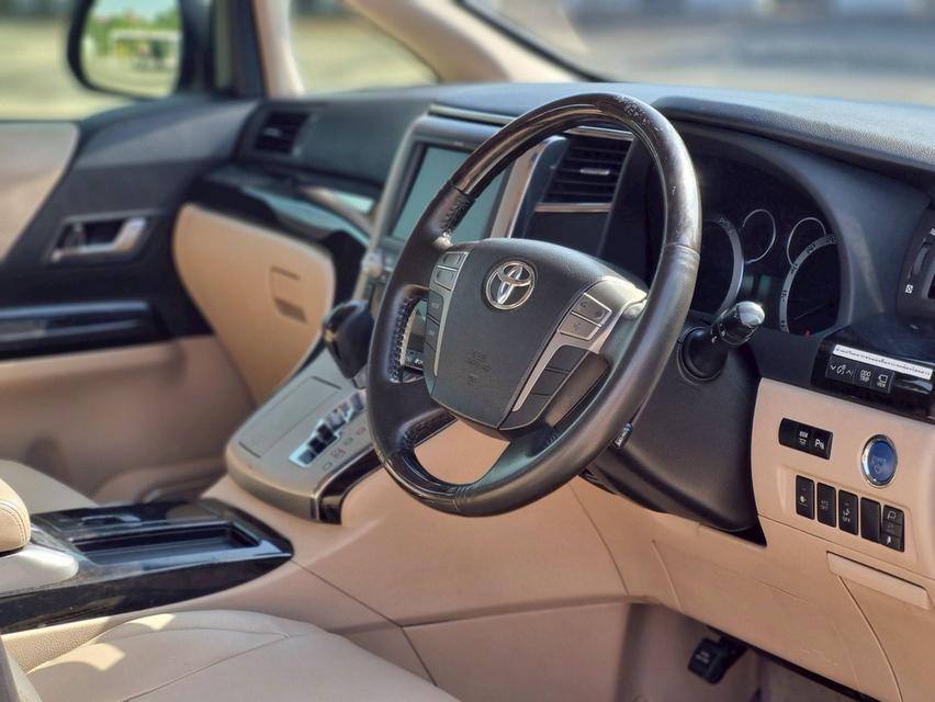 Toyota Vellfire 2.5Hv Royal Lounge ปี14 10