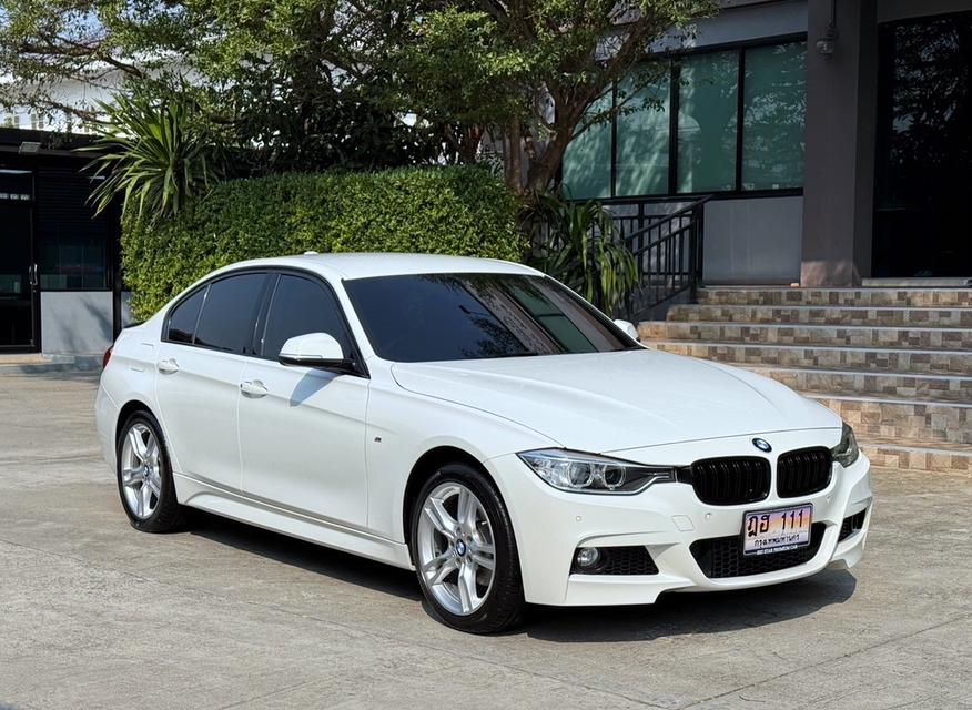 2016 BMW 320D MSPORT ( แท้ ) รถออกศูนย์ BMW THAILAND รถวิ่งน้อยเพียง 90,000 กม รถไม่เคยมีอุบัติเหตุครับ