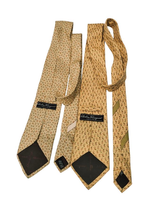 เนคไท Salvatore ferragamo made in Italy แท้
