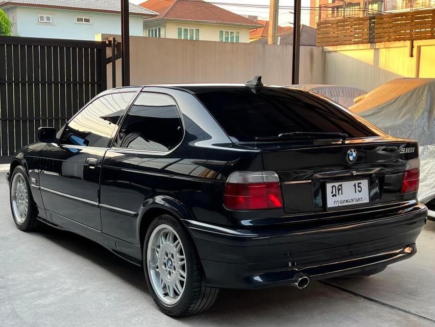 BMW 316iA Coupe compact ปี 1996 2
