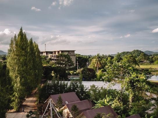 ขายที่ดินวิวสวย พร้อมบ้านหรู สามารถดำเนินกิจการต่อได้เลย มีใบอนุญาตโรงแรมถูกต้อง 17