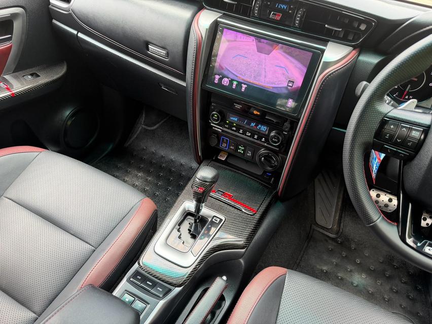 2021 TOYOTA FORTUNER, 2.4 LEGENDER 2WDแต่ง GR SPORT BLACK TOP แท้ทั้งคัน (สีแดง ดำ) รูปที่ 13