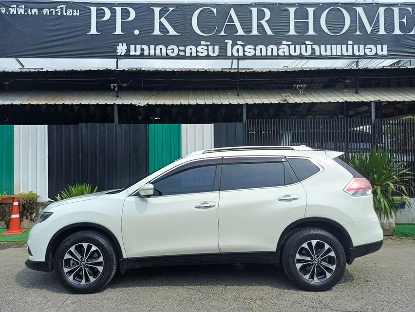 ปี2015 NISSAN X-TRAIL 2.0 TOP ขับ4 7ที่นั่ง ไม่เคยดมแก๊ส 10