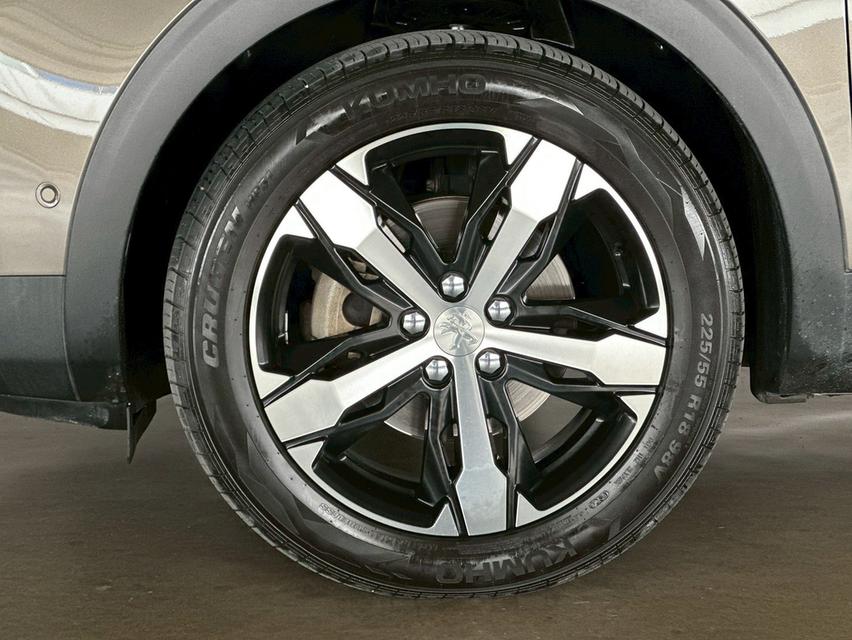 Peugeot 3008 1.6 Turbo Allure 2022  5