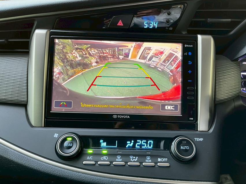 Toyota Innova Crysta 2.8 6AT ปี 2022 #เบาะ3แถว 7ที่นั่ง รูปที่ 9