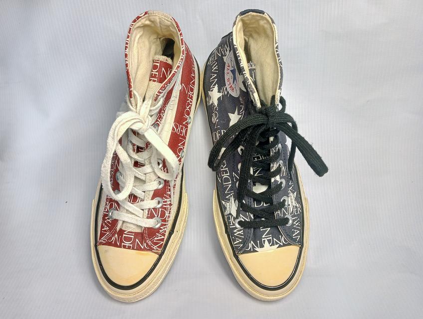 CONVERSE All Star รองเท้าผ้าใบหุ้มข้อ มือสอง สภาพเหมือนใหม่ จัดส่งฟรี! เก็บปลายทาง