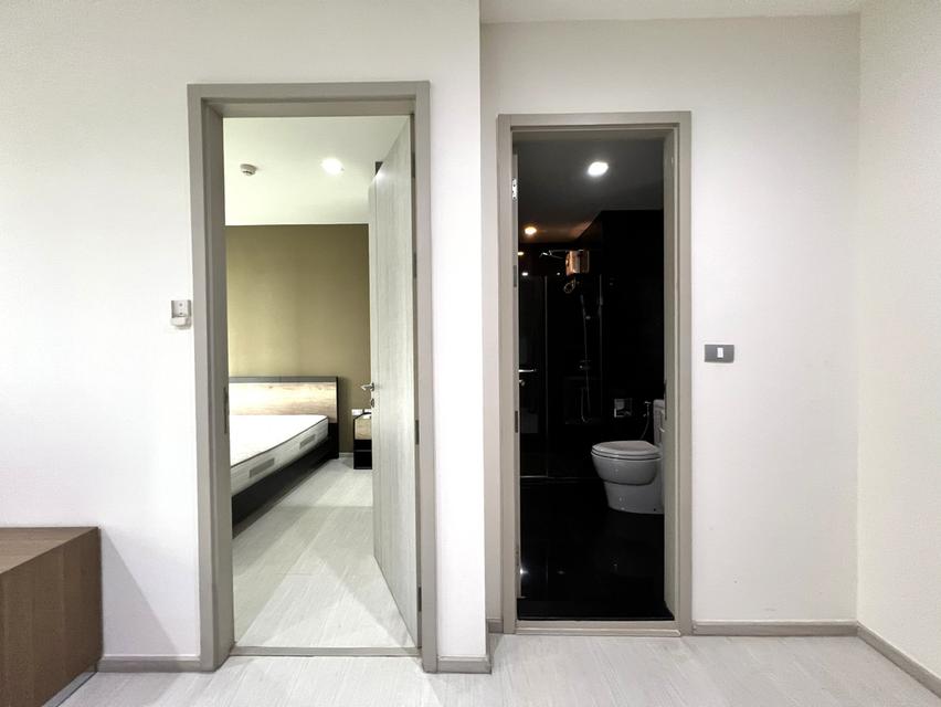 Rhythm Condo Sukhumvit 36-38 | 33.11 sq.m. | Swiming Pool View 4