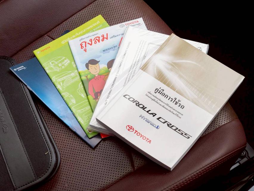 Toyota Cross 1.8 Hybrid Premium ปี 2023 จด 2025 19