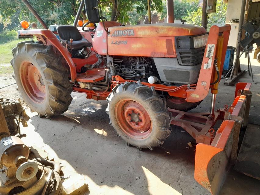 ขายรถไถ Kubota l45 ปี 2552 3