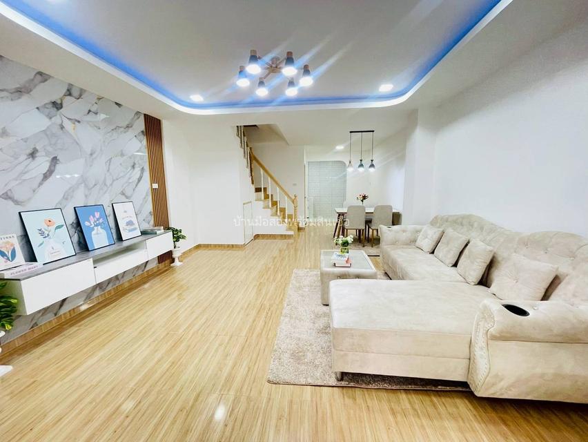 หมู่บ้านเคซี 8 ถนนไทยรามัญ 4