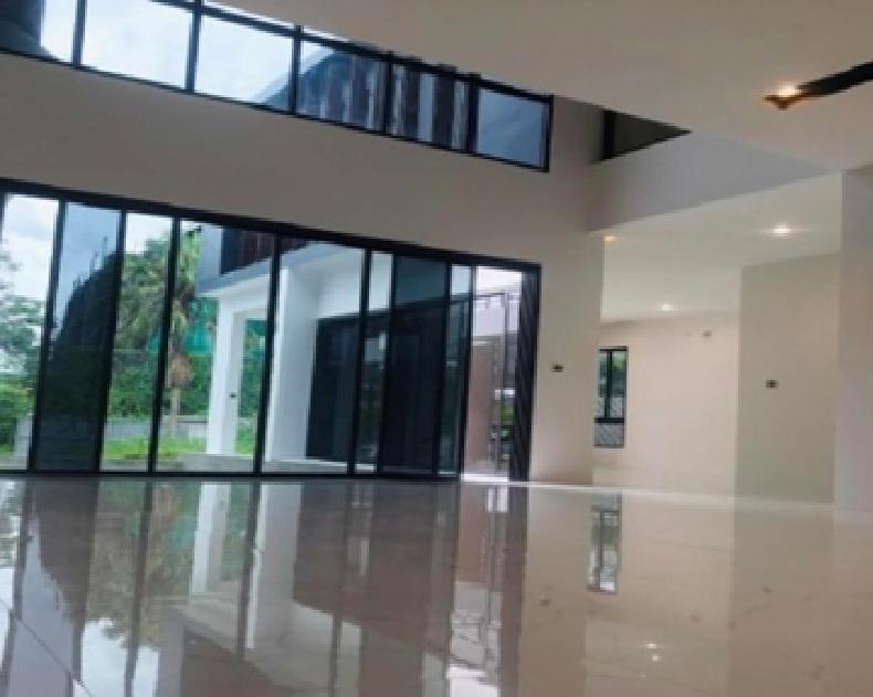 ให้เช่า Pool Villa บ้านเดี่ยว 3 ชั้น สร้างใหม่ ใจกลางเมือง ซอยสุขุมวิท 62 Modern Luxury สระว่ายน้ำกลางบ้าน 10