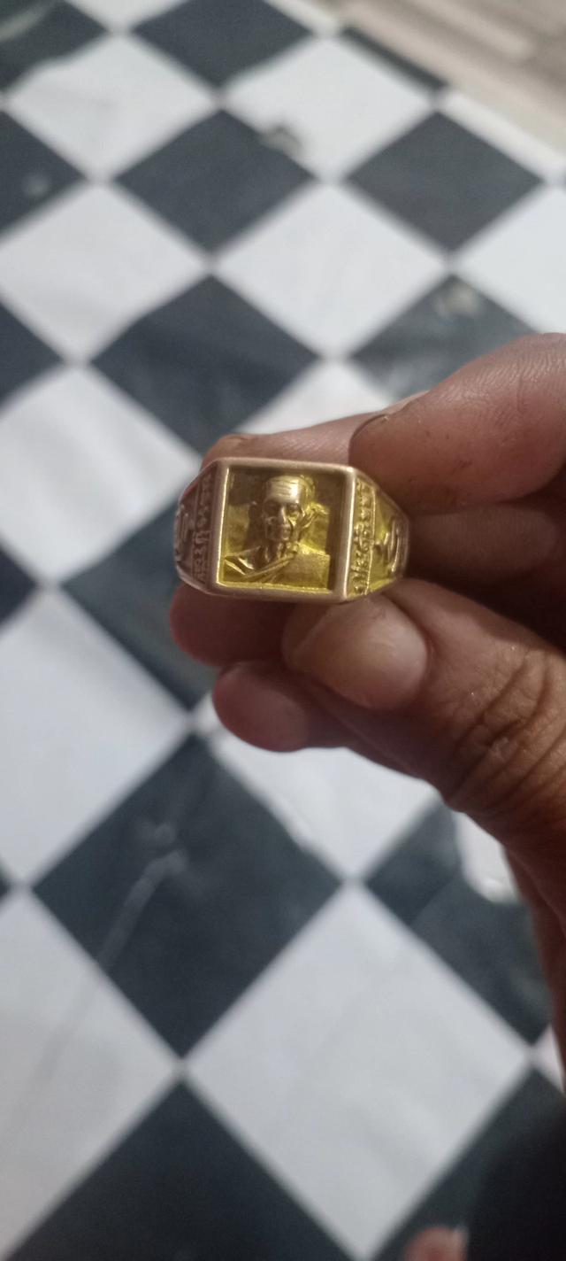 แหวนหลวงปู่โต๊ะ วัดประดู่ฉิมพรี