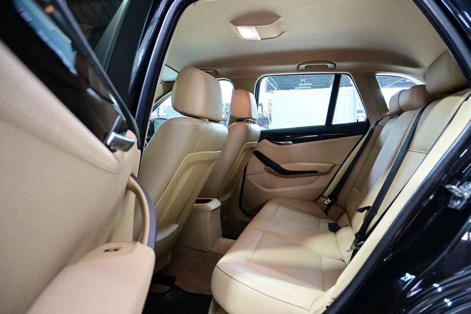 รหัสรถ JRS6969 BMW x1 sDrive18i ปี12 รูปที่ 13