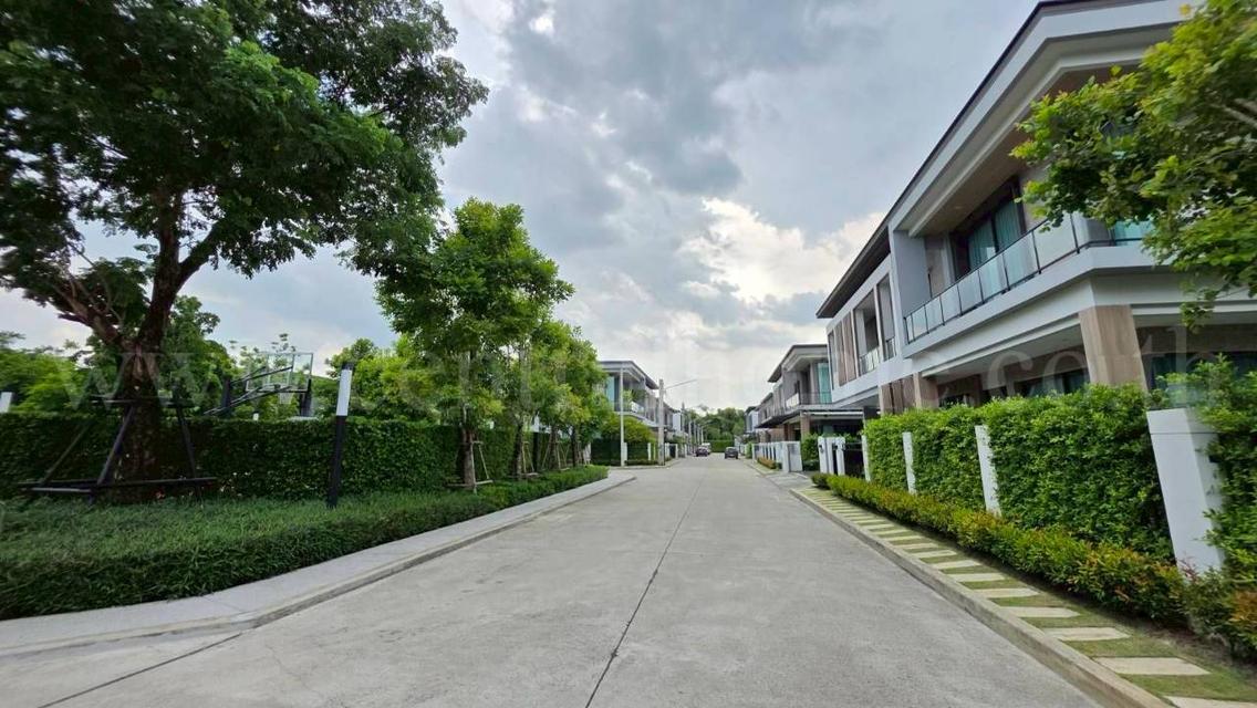บ้านเดี่ยว บางกอก บูเลอวาร์ด วิภาวดี - พหลโยธิน แปลงหน้าสวน 2
