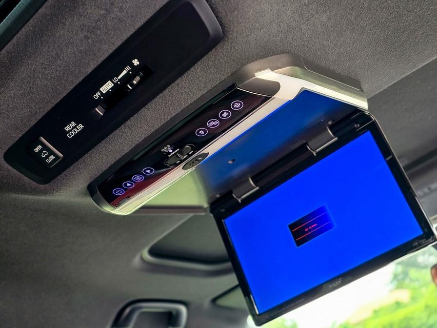 (แจ้งรหัสรถ CBLX5297) ! 🚐 TOYOTA VOXY 2.0 ZS MC 2019 จดปี 2020 รูปที่ 19