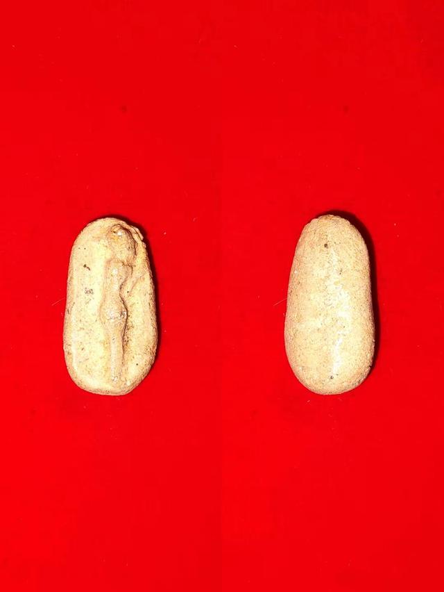 พระกรุวัดพลับ พิมพ์วันทาเสมา