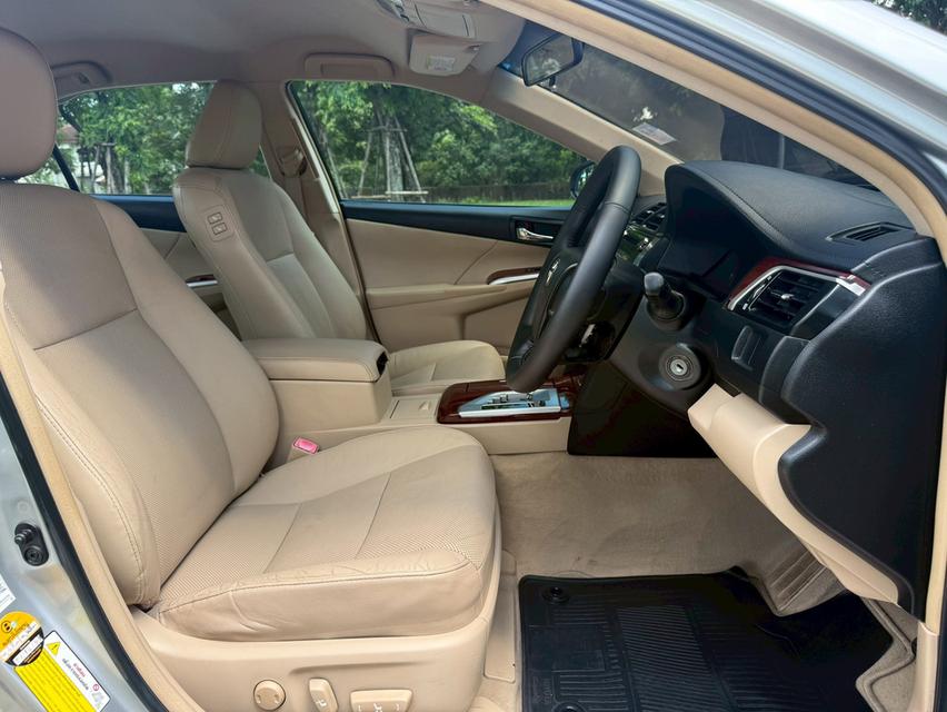 TOYOTA CAMRY 2.0 G ปี 2012 10