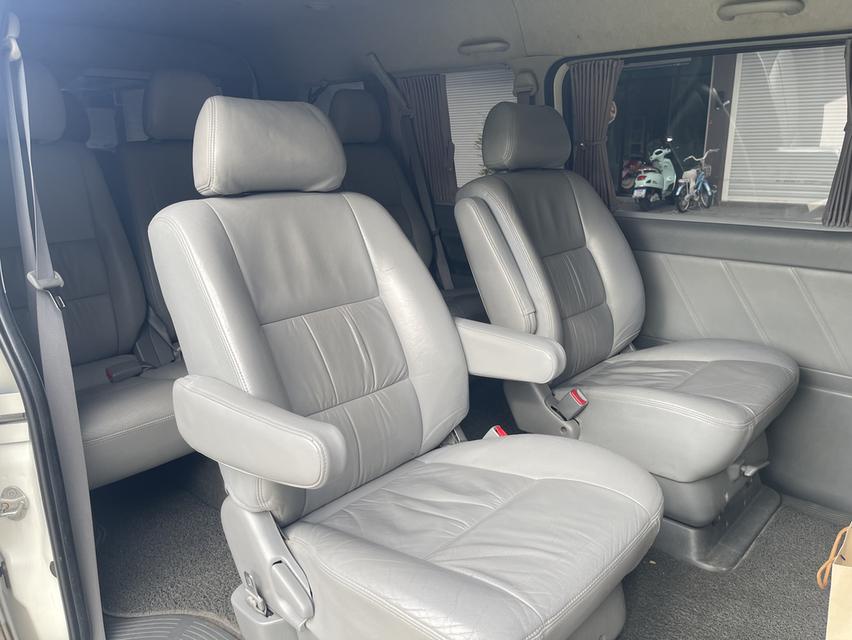 Toyota Ventury2.7cc LPG พร้อมใช้งาน รูปที่ 12
