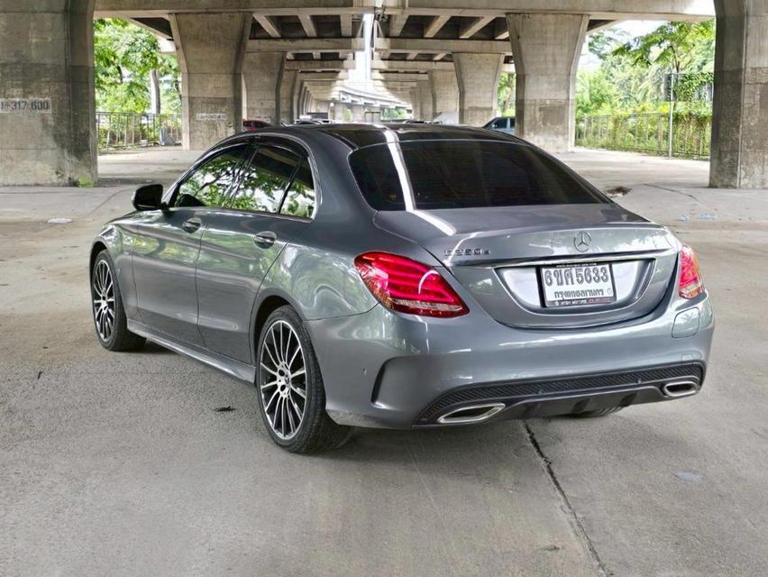 Benz C350e Amg ปี19