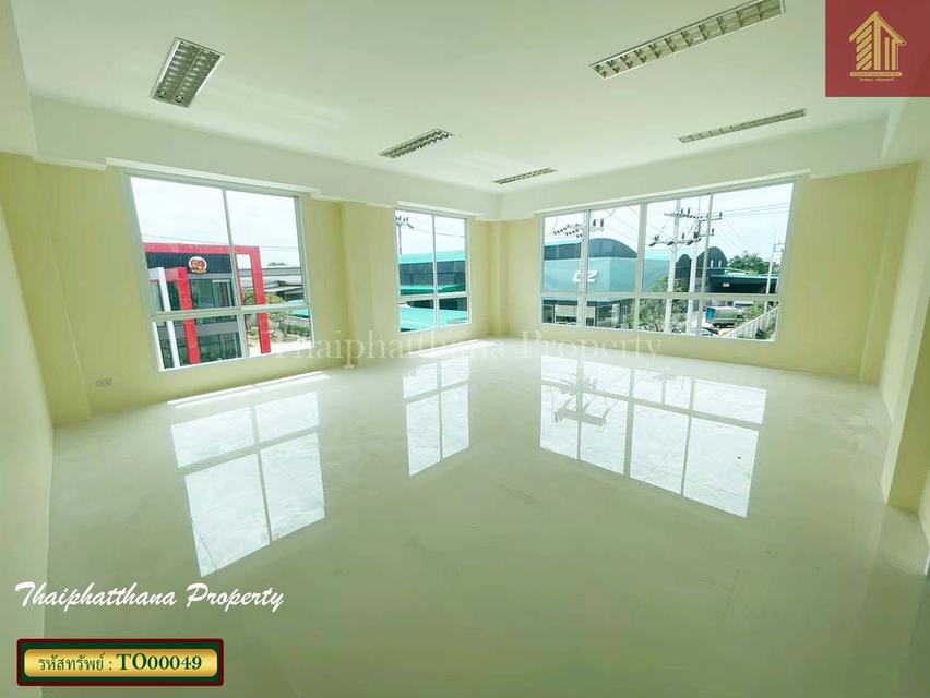 โรงงานสร้างใหม่ (พื้นที่สีม่วง) อ้อมใหญ่-ไร่ขิง 7