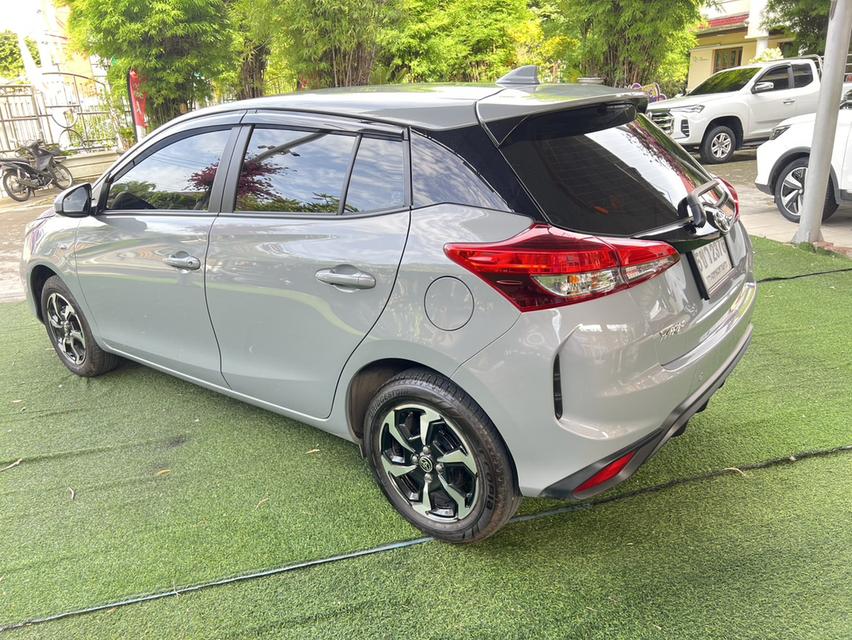 #Toyota YARIS 1.2 Sport  4