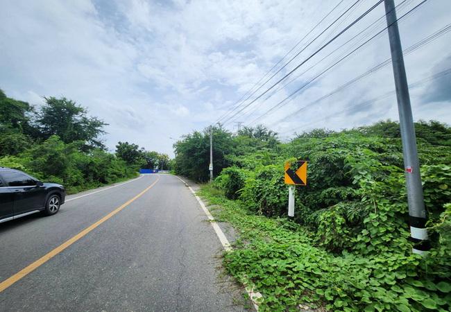 ขายที่ดิน เมืองนครปฐม ถนนมาลัยแมน ตำบลทัพหลวง อำเภอเมือง นครปฐม