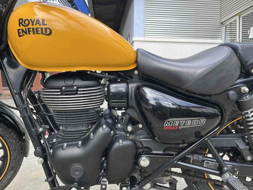 Royal Enfield Meteor 350 fireball yellow รุ่นปี 2021