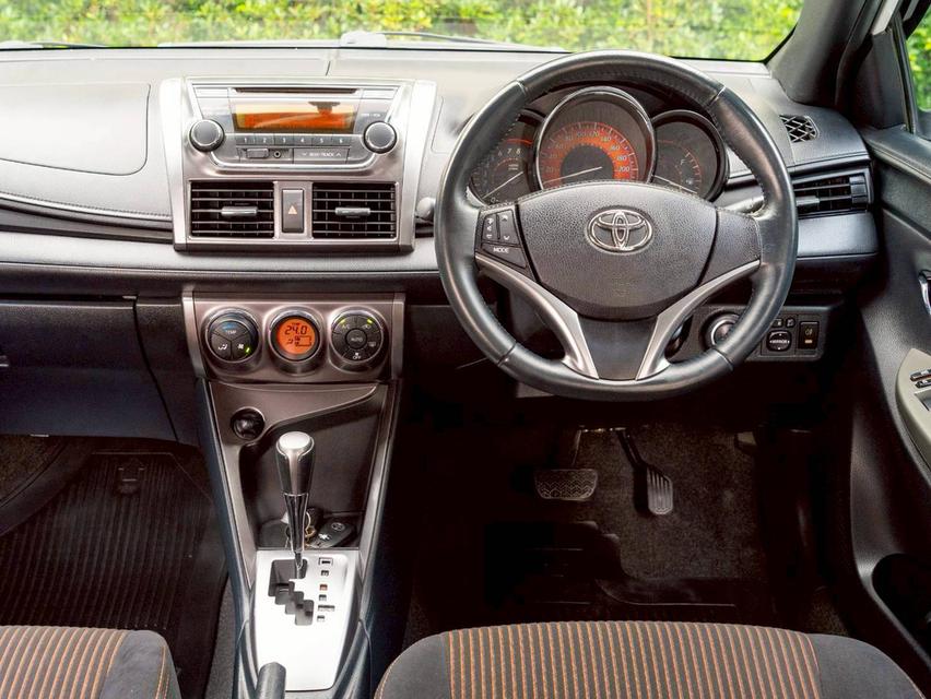 Toyota Yaris 1.2G ปี 2013 9