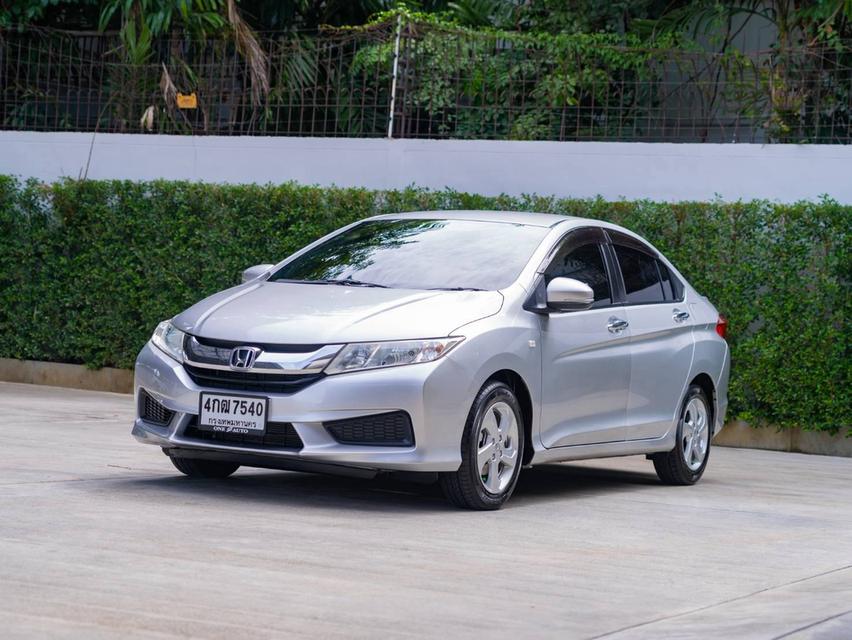 Honda City 1.5 V+ ปีจด 2015