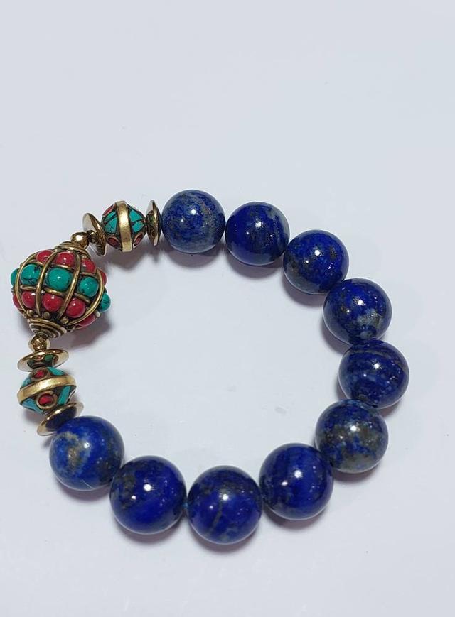 ข้อมือหิน Lapis lazuli 14 mm ลูกปัดเนปาล ยาว 18 cm.
