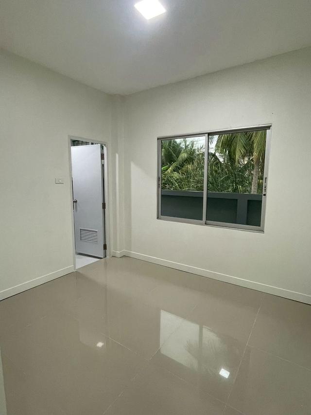 ขายบ้านเดี่ยว ชั้นเดียว เนื้อที่ 37.3 ตรว.  หมู่บ้านเพ็ญศิริ 3 ถนนมิตรไมตรี 6/5  11