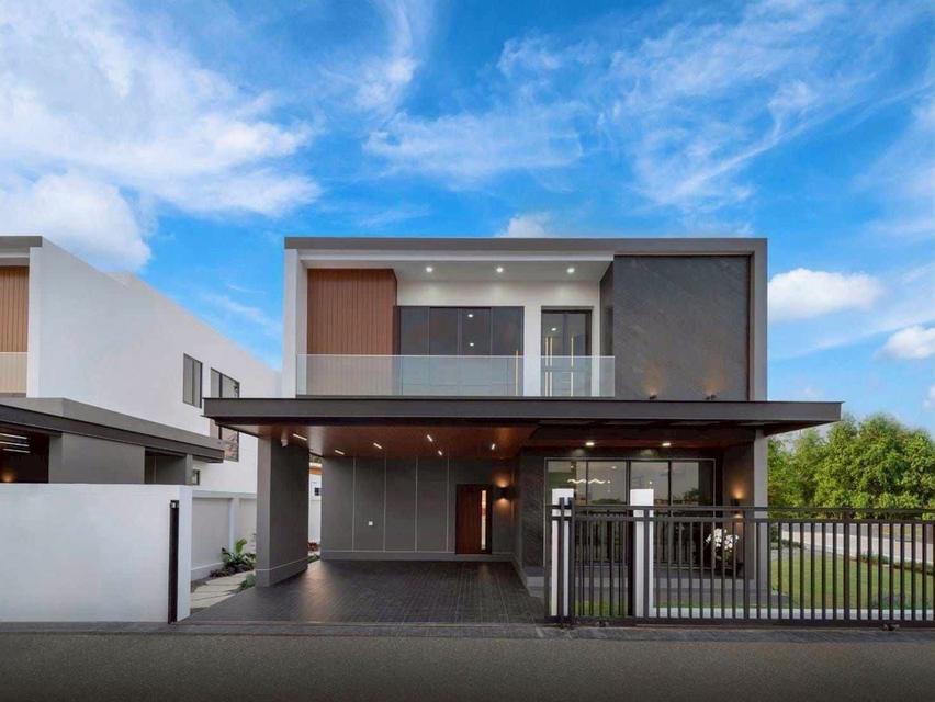 🏡 บ้านเดี่ยว 2 ชั้น หางดง สวยพร้อมอยู่! 4 นอน 4 น้ำ ใกล้นานาชาติลานนา & สาธิตรังสิต Beautiful 4-Bedroom House for Rent - Hang Dong 1