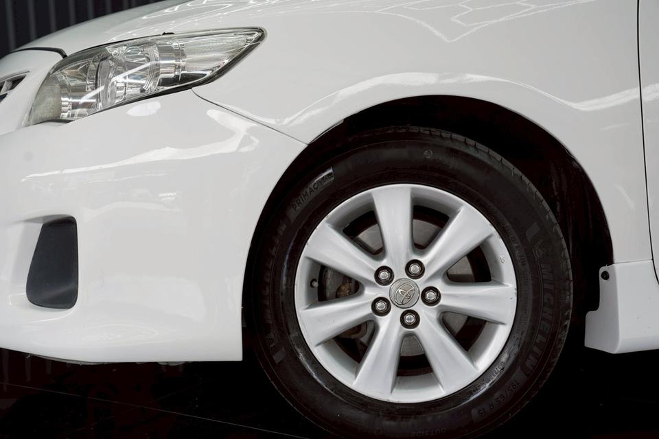 TOYOTA COROLLA ALTIS 1.6 E 4