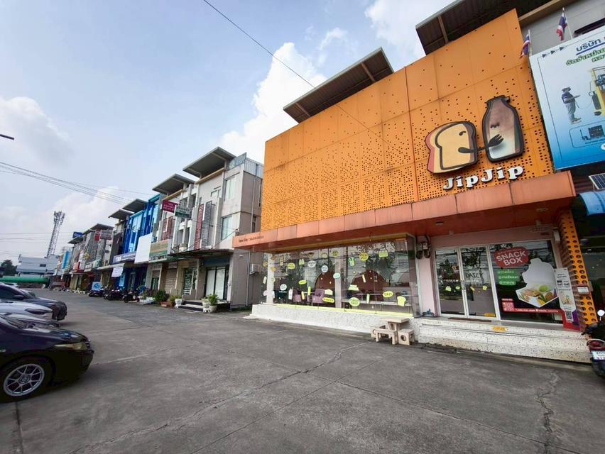 อาคารพาณิชย์ 3 คูหา ถนนนาวงประชาพัฒนา แขวงสีกัน เขตดอนเมือง กรุงเทพมหานคร 2