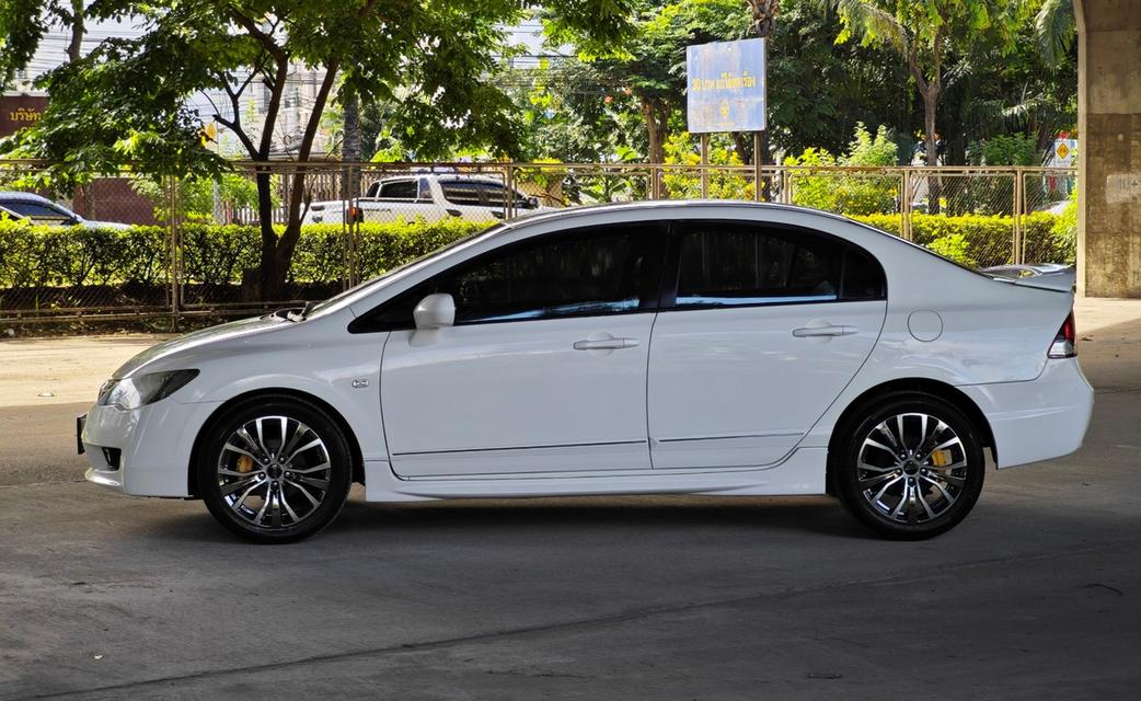 Honda Civic FD 1.8 S VTEC Auto ปี 2011  4