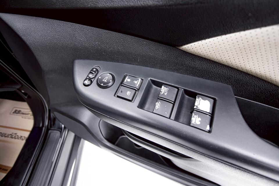 รหัสรถ 1D969 CR-V 2.0 E 4WD 2015 8