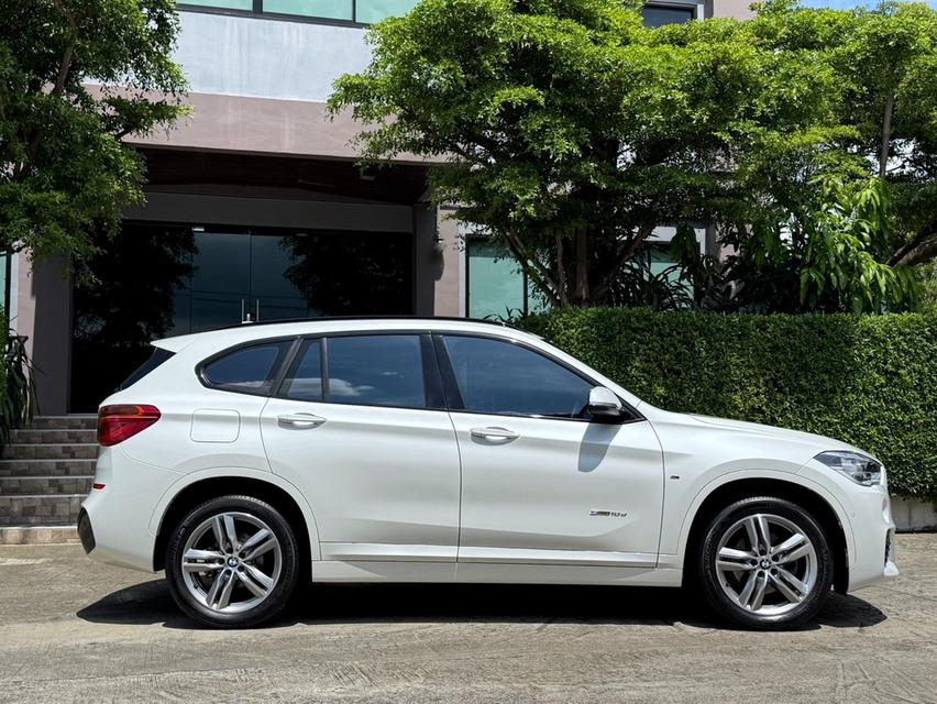 2017 BMW X1 F48 MSPORT รถมือเดียว 31,000 กม สภาพป้ายแดง รถเข้าศูนย์ตามระยะ ไม่เคยมีอุบัติเหตุครับ