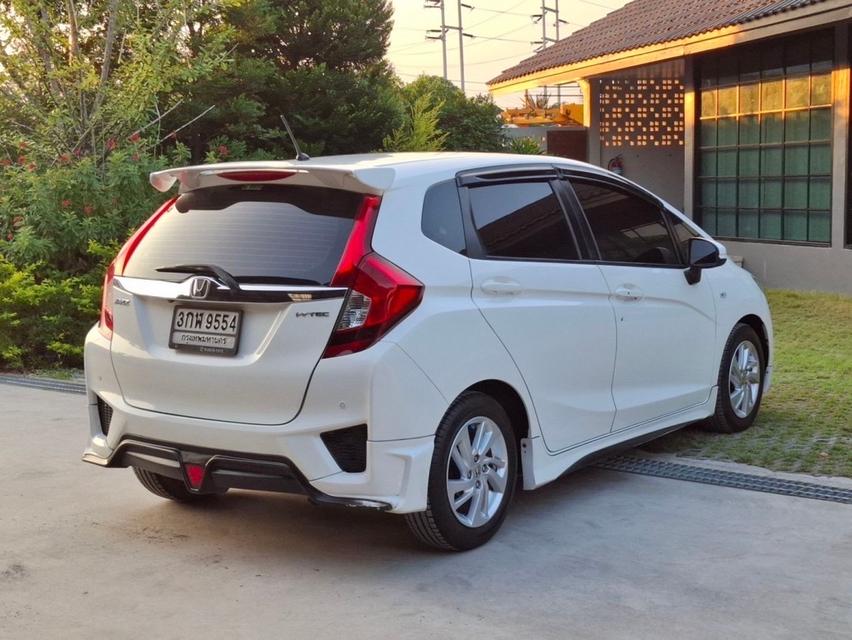 HONDA JAZZ 1.5 V+ i-VTEC ปี 2015 รหัส KN9554 11