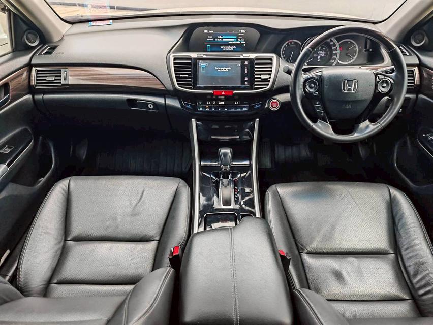 ขาย HONDA ACCORD 2.0 EL 2017 11