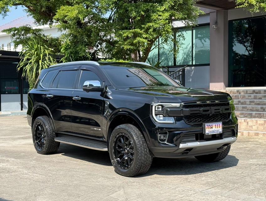2024 FORD EVEREST 2.0 BITURBO TITANIUMPLUS 4WD รถมือเดียว 5X,XXXกม สภาพป้ายแดง รถไม่มีอุบัติเหตุครับ