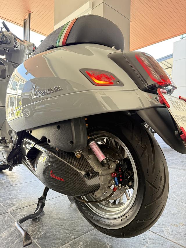 Vespa gts300 supertech2019 รูปที่ 10
