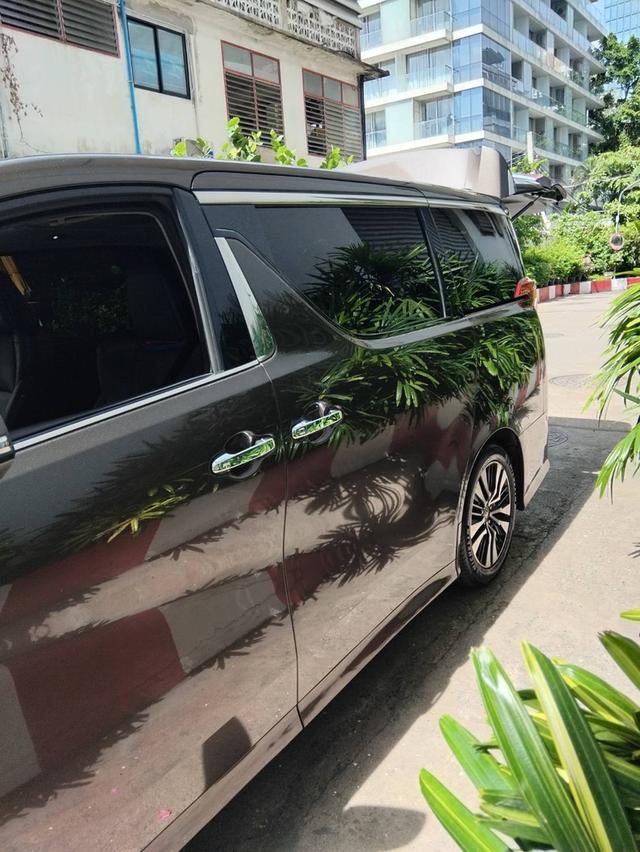 ขาย Toyota Alphard 2.5 ปี 2019 8