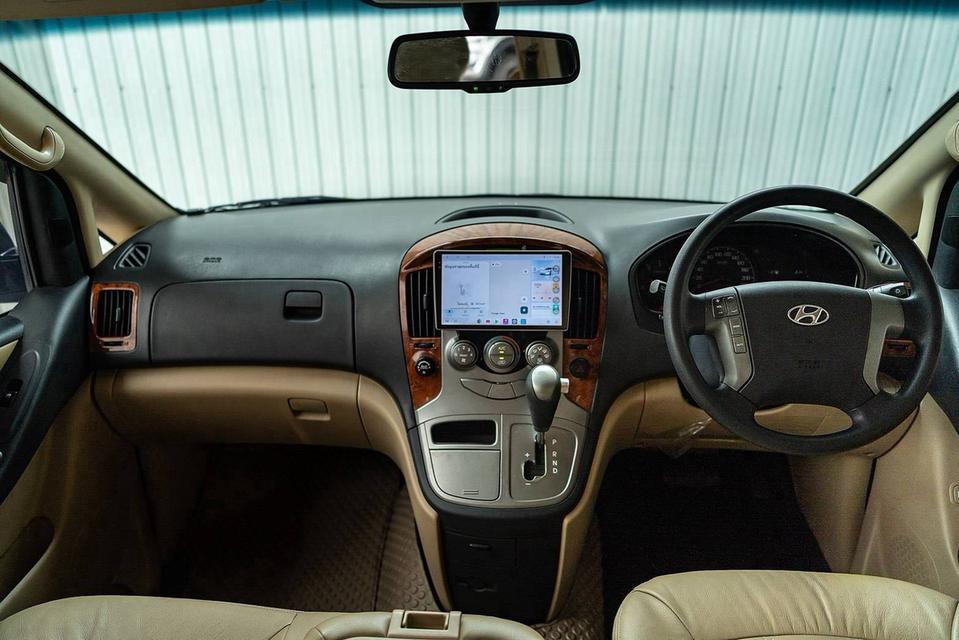 HYUNDAI H1 DELUXE ปี 2014 สีดำโฉม ปี08-18 รูปที่ 9