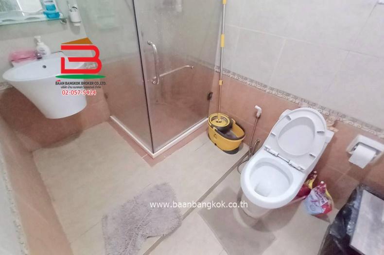 บ้านเดี่ยว เค.ซี.กรีนวิลล์ (ใกล้ห้างบิ๊กซี) เนื้อที่ 45 ตรว. แขวงหนองจอก เขตหนองจอก 7