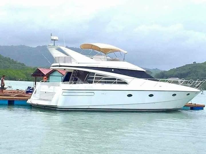 เรือยอร์ช รุ่นปี 1992 Sunseeker 52 Caribbean