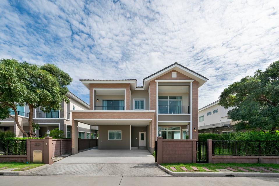 ขายบ้านเดี่ยว หมู่บ้านลัดดารมย์ วงแหวน-รามอินทรา 3