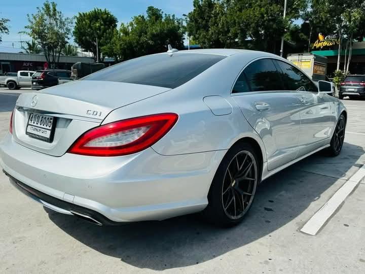 Mercedes-Benz CLS-Class ปี 2012 6