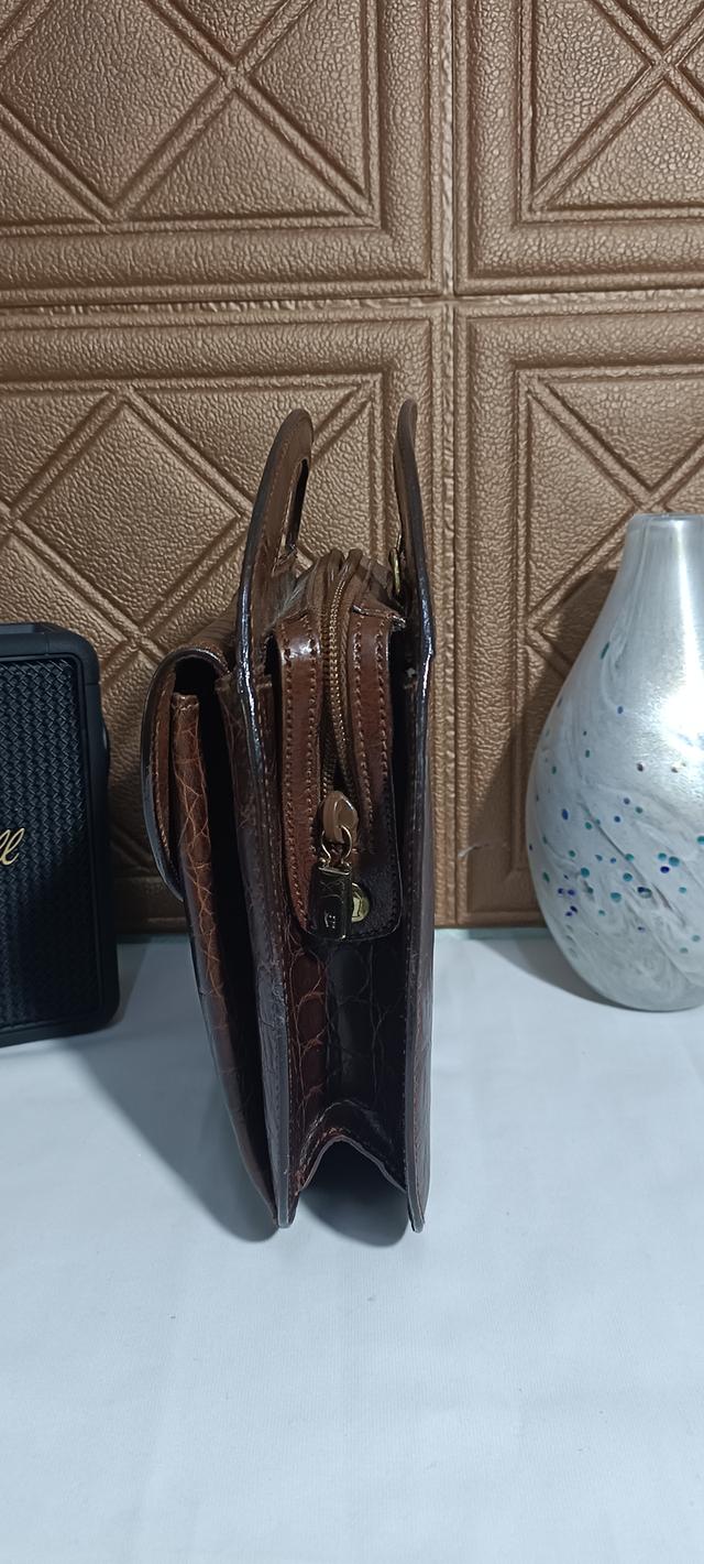 กระเป๋าลายหนังจระเข้ สีน้ำตาลเข้ม Vintage Etienne Aigner Bag. รูปที่ 5