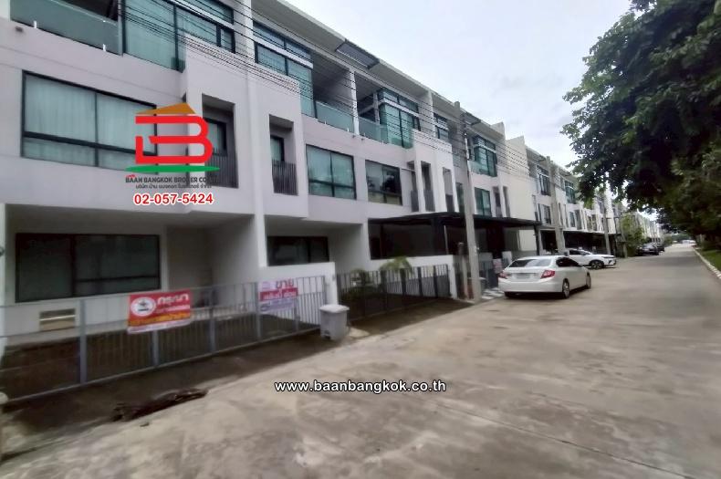 ทาวน์โฮม โครงการ โคราซอน ประชาชื่น เนื้อที่ 23.9 ตร.ว ประชาชื่น-ปากเกร็ด 5 (เลียบคลองประปา) ตำบลบางตลาด อำเภอปากเกร็ด นนทบุรี