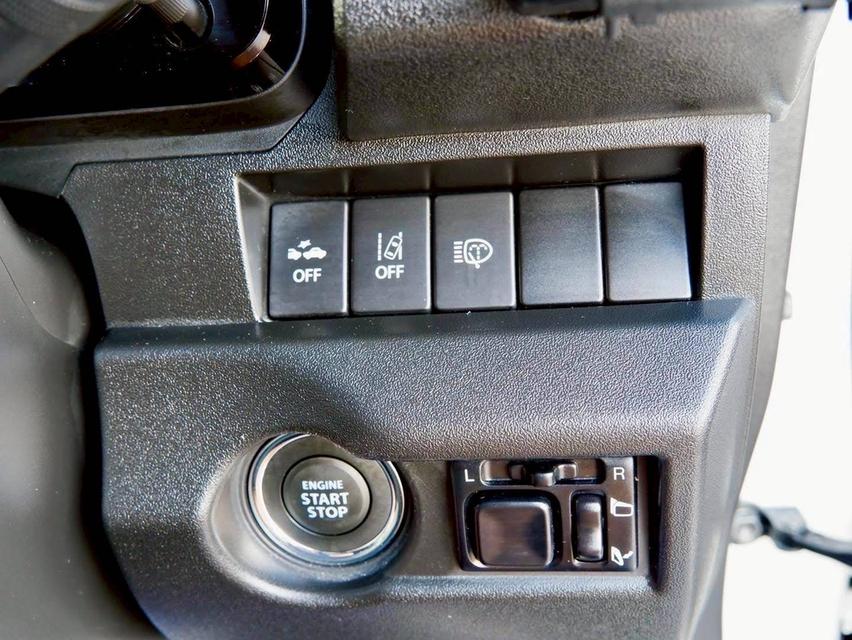 รหัสรถ PR1616 + Suzuki JIMNY Sierra JC 1.5 AT 4WD ปี 2019  14